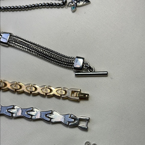 Elegant Women's bracelets bundle - Picture 13 of 14